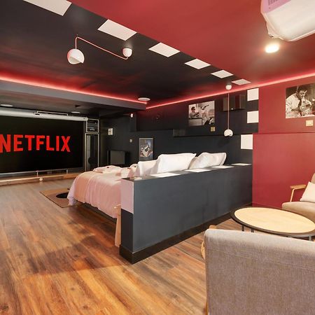 Cinema Room Haut De Gamme Avec Balneotherapie Нанси Екстериор снимка